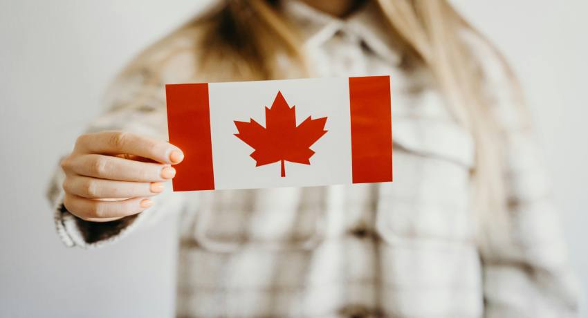 Demande de citoyenneté Canadienne : Un accompagnement complet de A à Z